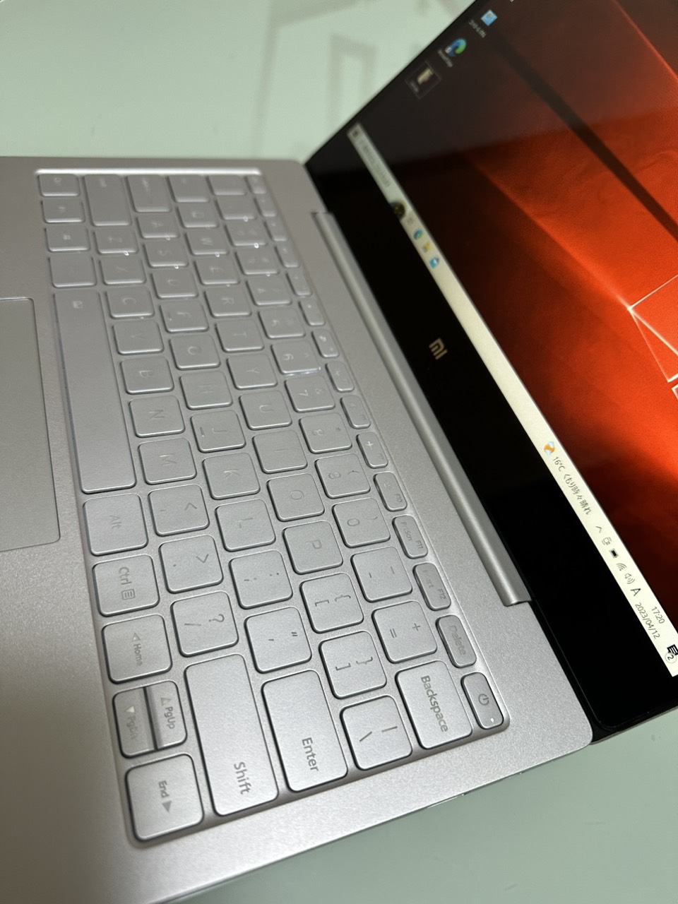 Xiaomi Mi Notebook Air / Core m3-7Y30 (up to 2.60Ghz | 2 nhân 4